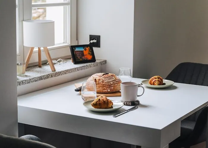 Wroclawguide Riverview Old Town - Gemuetliche Mit Flussblick In Bester Lage 브로츠와프