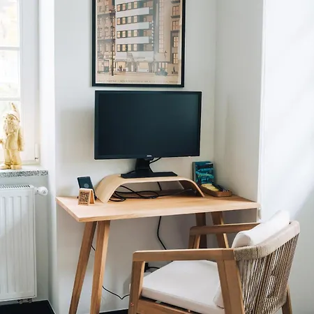 Wroclawguide Riverview Old Town - Gemuetliche Mit Flussblick In Bester Lage Вроцлав